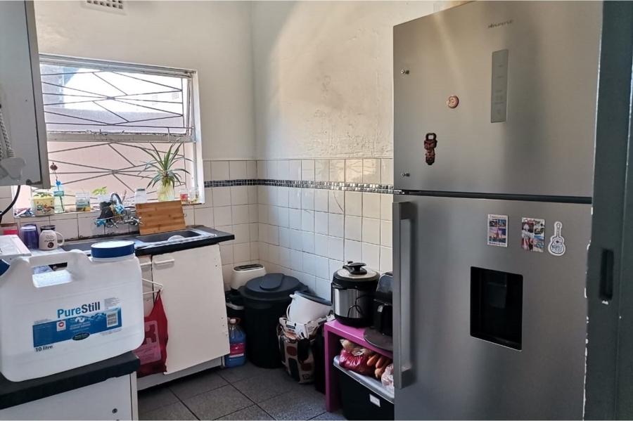To Let 1 Bedroom Property for Rent in Glenlilly Western Cape